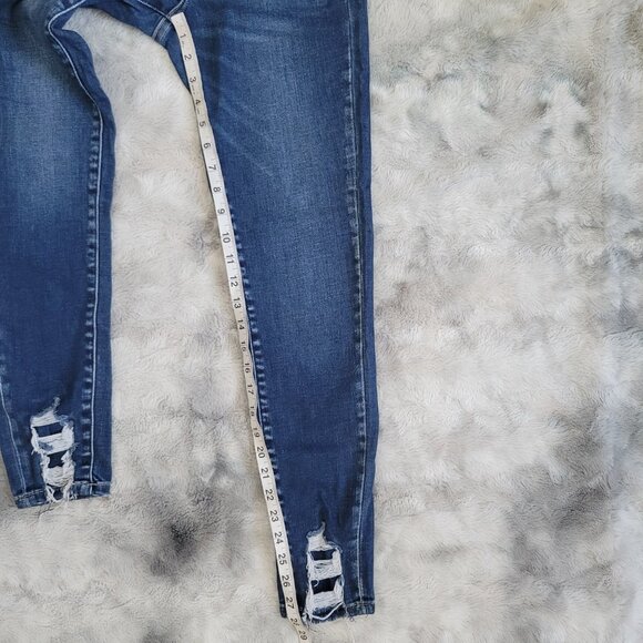 EUC KanCan Signature Estilo Mid-Rise Stretch Skinny Denim Jeans Women's 26 - Picture 7 of 8